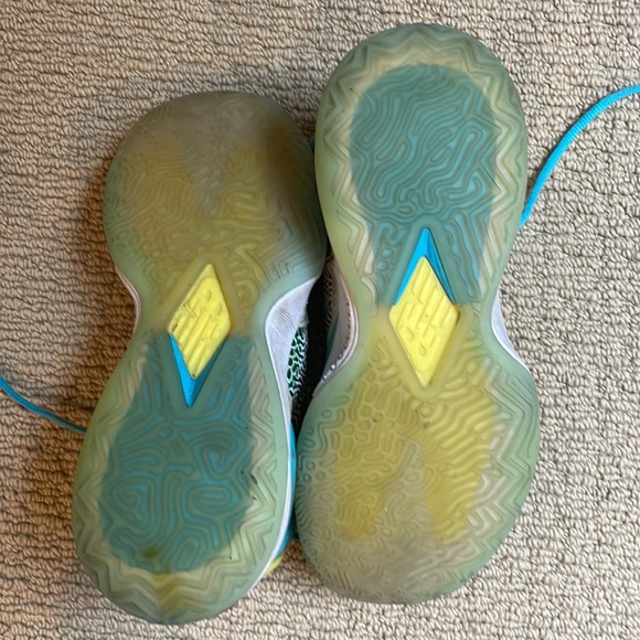 KAWHI hightops - Picture 4 of 5